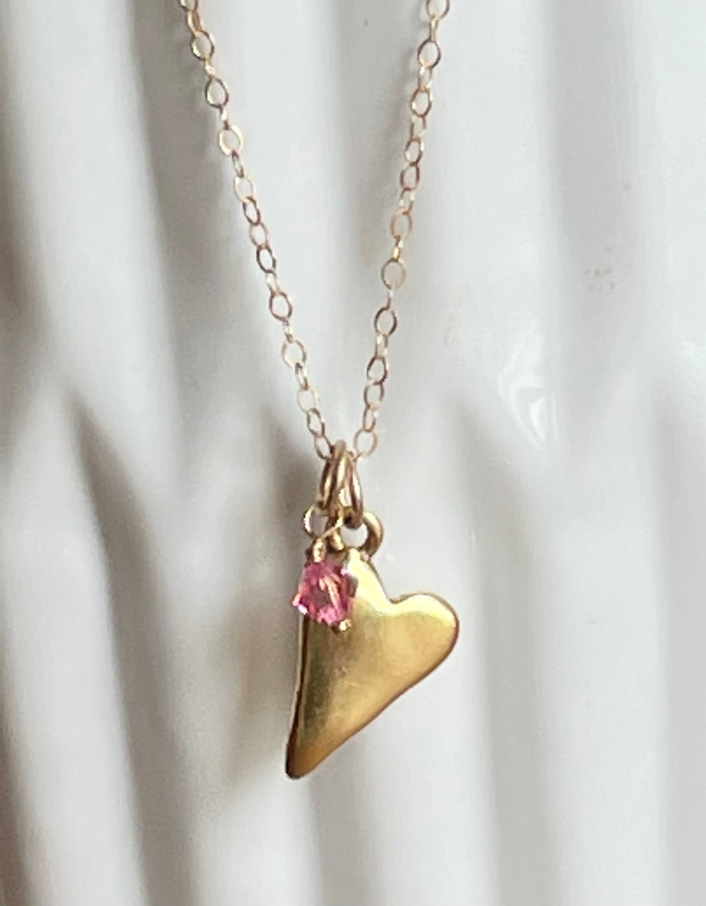 Jenna Herzkette aus Gold